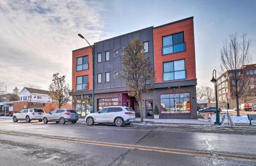 Downtown Traverse City Condo 32 Mi to Ski Slopes! - Foto 3