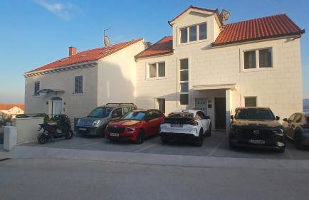 The Father's House - Photo 35