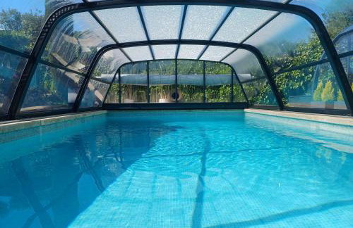 Villa Costa Brava piscina climatizada 28C y jacuzzi - Photo 4