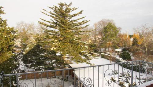 Apartment Traumzeit mit Balkon in Vorstadtvilla - Foto 5, Garden view