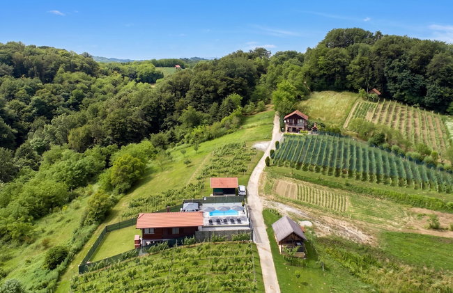 Holiday House Dora - Nice home with nice forest view and Outdoor swimming pool, Whirlpool-Jacuzzi, Sauna, 2 bedrooms and WiFi - Foto 68