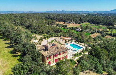 Amazing Home In Porreres - Photo 2