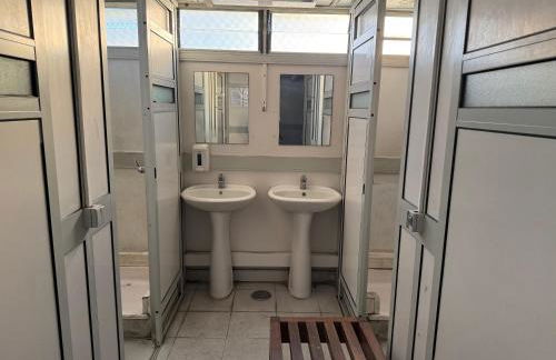 The Classic Sailboat Retreat - Photo 2