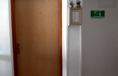 Apartmani Jasmin - Photo 31