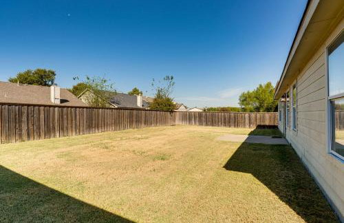 Family Home Near I-80 in Suburban Dallas Sidekick - Foto 20