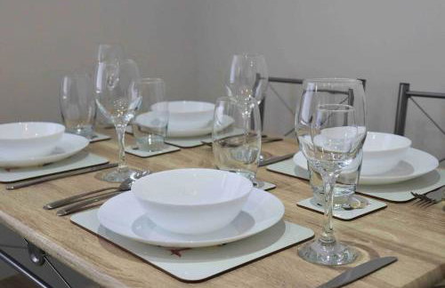 Contemporary & Stylish House . FREE Parking - Foto 59