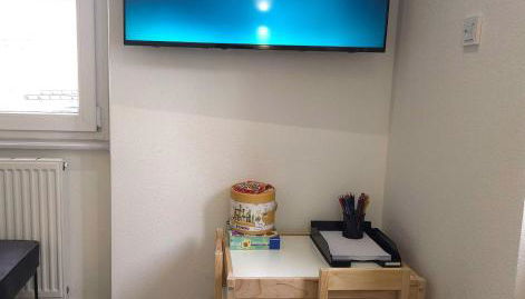 Appartement Familial- T3 LUXE- Borne VE- Recharging Station - 5min de la Gare- Colmar - Foto 3