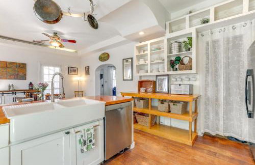 Steps to Shops and Eats Decatur Home with Large Yard - Foto 10