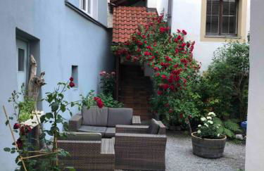 Im Rosenhof - Foto 1