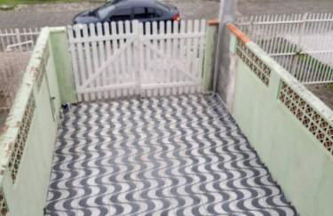 Sobrado confortável a uma quadra do mar. - Foto 21