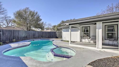 Stunning Plano Home with Private Pool and Hot Tub - Foto 3