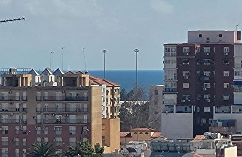 3BR Top Floor Apartment Vialia La Unión Metro - Photo 21