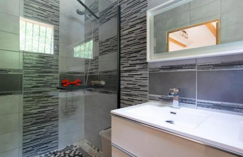 Amazing Home In Le Val - Foto 21