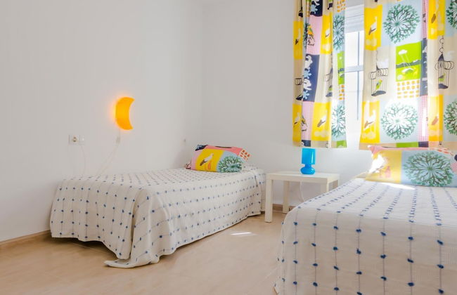 Rotonda VI 351 in Conil de la Frontera - Photo 12