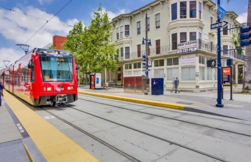 Modern Loft, Quiet, WiFi, Cable, Parking - Foto 37