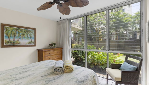 Kamaole Nalu 103 by Coldwell Banker Island Vacations - Foto 5, Habitación