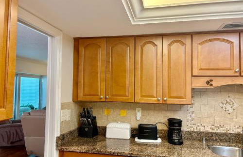 Belair Lane condo community pool managed by Sky Run Naples - Foto 7