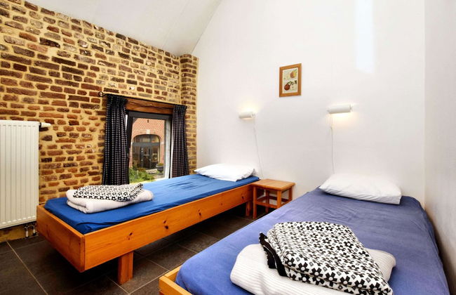 Nice Apartments in a Monumental Square Farm - Photo 7