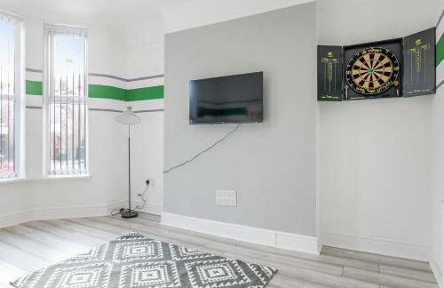 Contractor Luxury Home - Long Stays - 4 Bedrooms - Sleep 8 - Zip & Link Beds - Ultra Fast WiFi - Free Parking - Foto 2