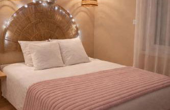 Suite Bali et sauna privé - vidéo projecteur - escapade romantique-centre - Foto 1