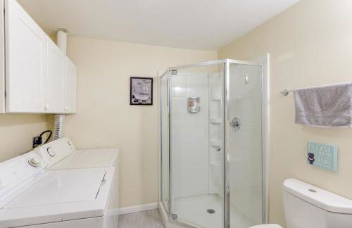 Wichita Townhome with Patio 9 Mi to Downtown! - Foto 23