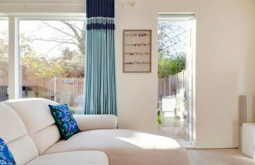 Pass the Keys 53 Austin Drive · Modern Townhouse near Addenbrookes Own Parking - Foto 7