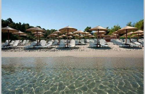 Large Home near Potamos Beach - Photo 23