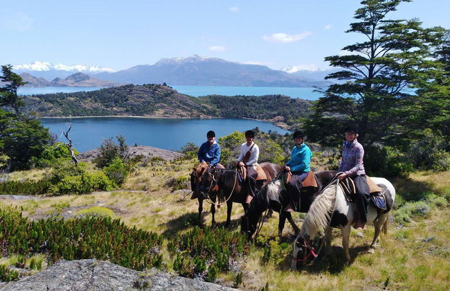 Horseback Riding in Mallín Grande - Foto 8