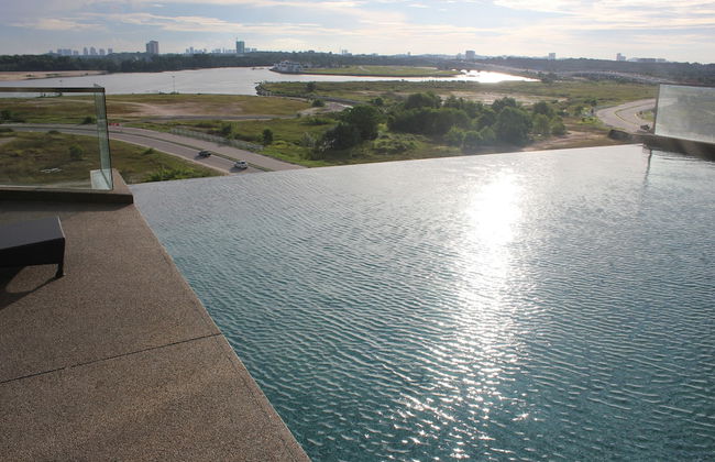 City Living with Panoramic Sea Views at Danga Bay - Foto 54