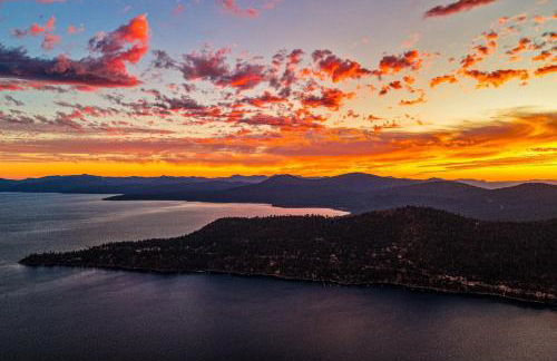 MtnCity Views 4BR Firepit FamilyRetreat NearUNR - Foto 76