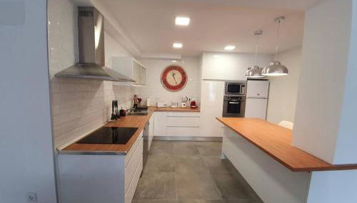 Mediterranean Villa - Private Pool , Garden & BBQ - Photo 4, stove, toaster