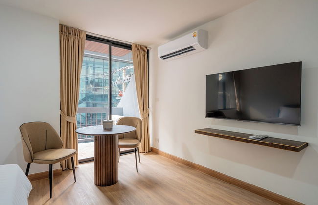 PSJ Penthouse - Photo 10