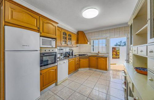 Villa Casa Luz by Villa Plus - Photo 16