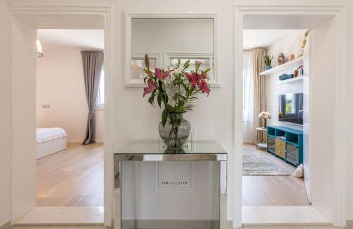 Villa KaTess with heated pool - Photo 23