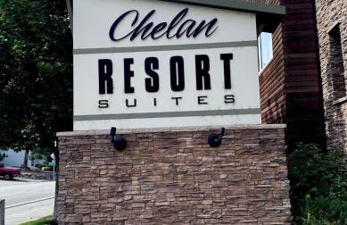 Lakeside luxury with hot tub and pool - Foto 38