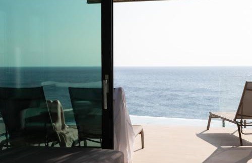 Casa Tarrha- Beachfront Villa with Heated Pool - Foto 17