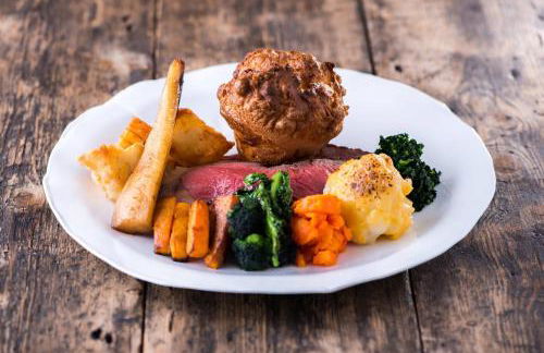 Llangoed Hall - Photo 4