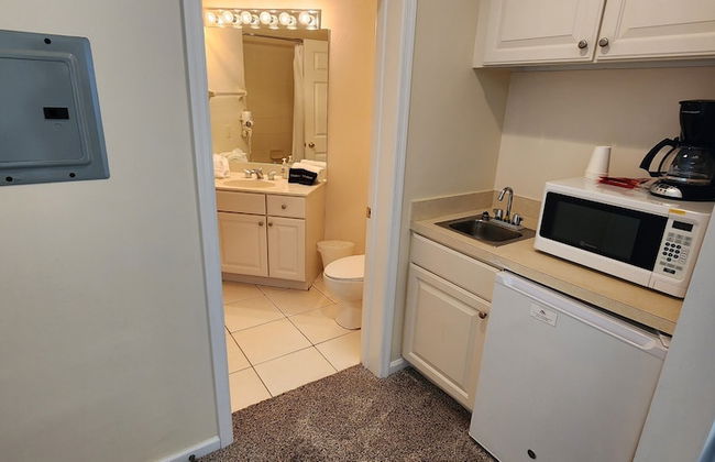 Right Direction Rentals - Photo 4