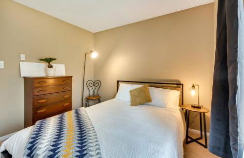 Serenity Grove Game Room Fire Pit Dog Friend - Foto 21