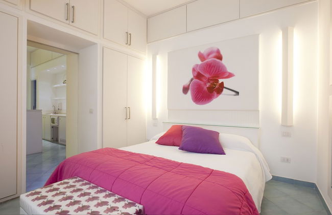 Sorrento Apartments ONE - Photo 8