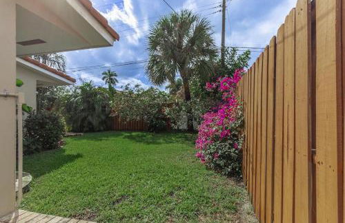 Spacious Fort Lauderdale HEATED Pool House, Grill and Beach 2.9 miles - Foto 11