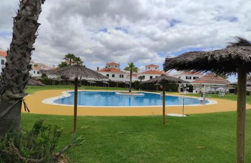 Apartamento vacacional en la hermosa Urbanización Los Enebros ERENE008 - Foto 30