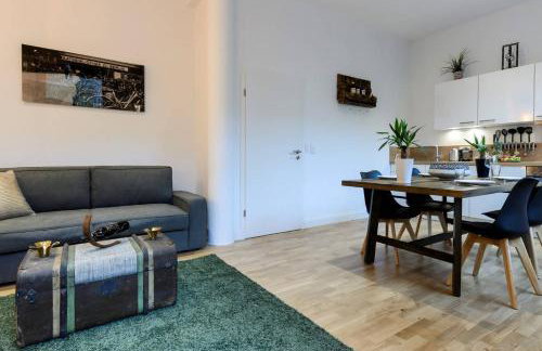 90sqm 2BR Design Gem - outdoor terrace - Photo 21