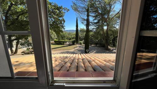 Maison en pleine nature -Domaine des mille pierres - Foto 3, Garden, Garden view