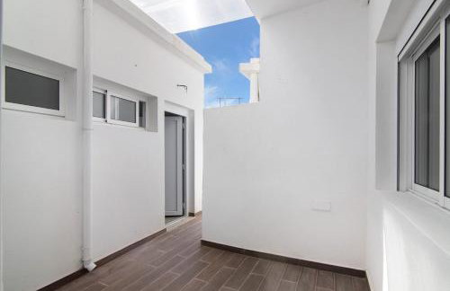 Skipper House - Photo 11