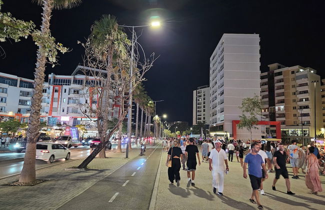 Holiday 2-bed Apartment Seaview - Foto 14