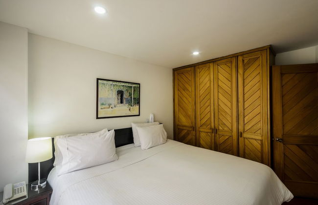 Travelers Suites Edificio Fontana Plaza - Photo 5