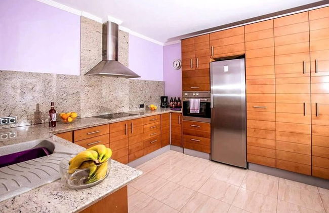 Costa Blanca, Private Pool, Full Aircon, Sleeps 12 - Foto 11