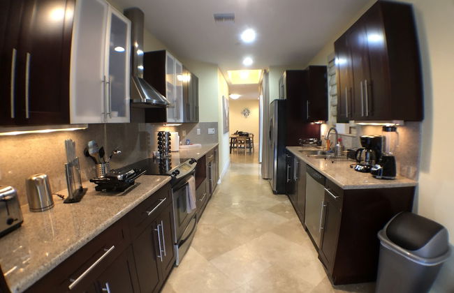 3BR Home wRooftop by Ideal Experience VR - Foto 14