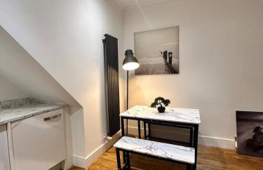 Lambeth 2BR Apartment Free Parking & WiFi - Foto 20